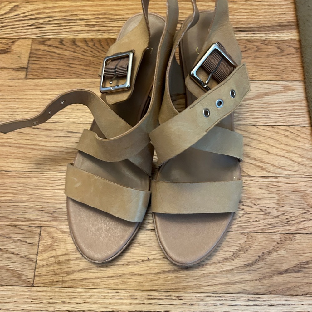 Franco Sarto Tan Sandals with Adjustable Straps
